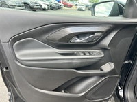 Command the road in this sleek 2018 GMC Terrain SLE, boasting a powerful 1.5L Turbo engine and a wea... (image 9)