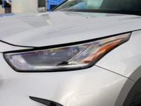 Sport Suspension, Sunroof, Power Liftgate, Blind Spot Detection, Synthetic Leather Seats! Compare at... (image 5)