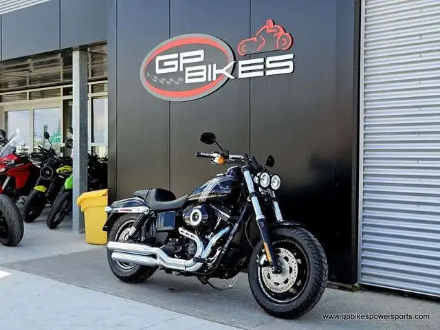 2014 Harley-Davidson FXR Dyna Touring FXDF Fat Bob in Sport Touring in Oshawa / Durham Region - Image 2