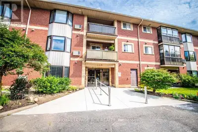 THIS WELL KEPT CONDO FEATURES SPACIOUS KITCHEN, LOTS OF CABINETS, PANTRY, OPEN TO LIVING AND DINING...