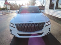 Fresh off lease from Genesis Canada this SUV is the flagship of the Korean luxury brand! Replacement... (image 2)