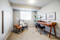 Broadstreet's Trailside offers 1, 2, and 3 bedroom pet friendly apartments for rent in Skyview Ranch... (image 6)