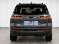 Meet the brand new 2025 Jeep Grand Cherokee L Altitude, now available at Southside Dodge Chrysler Je... (image 4)