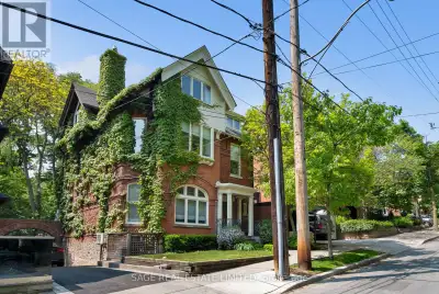 104 PARK ROAD Toronto (Rosedale-Moore Park), Ontario