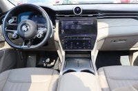 ACCIDENT FREE CLEAN CARFAX Discover the 2023 Maserati GRECALE GT AWD—a masterpiece of opulence and p... (image 9)