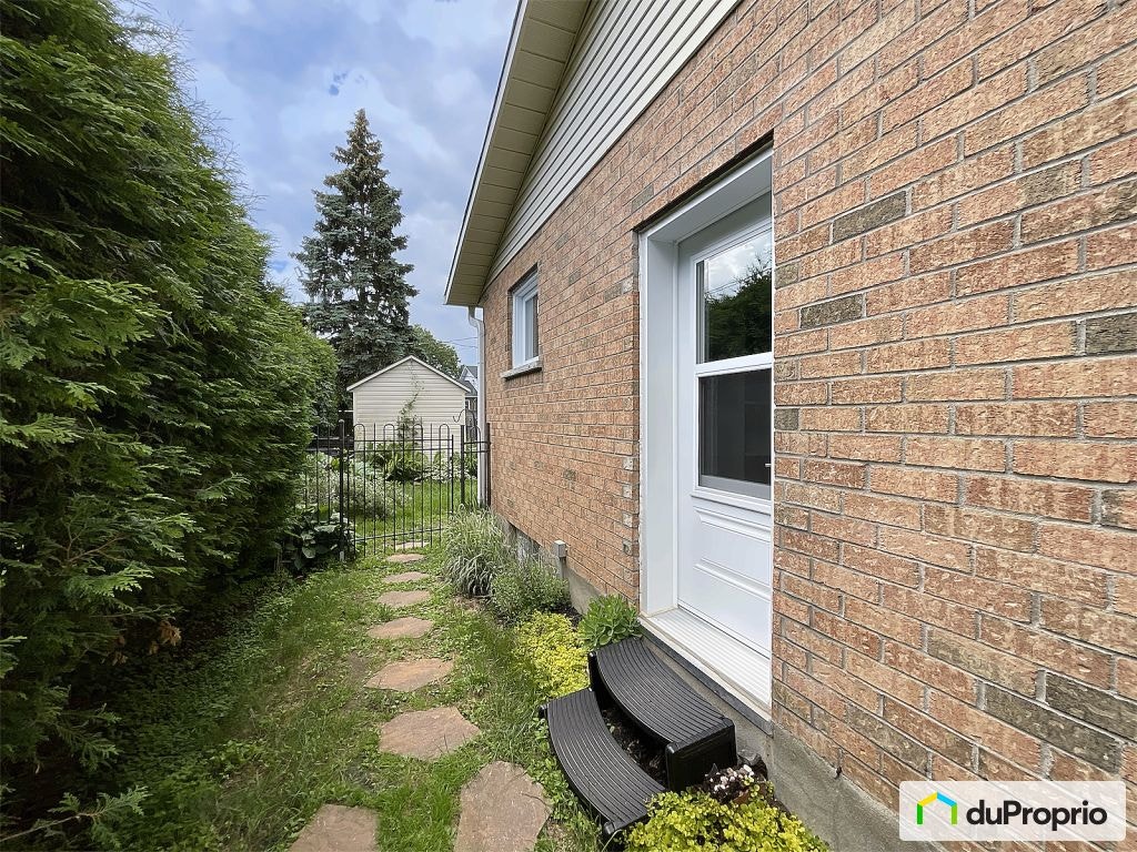 $1,500,000 - 2 Storey for sale in Boucherville — photo 3