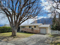 701 Kickbush Avenue Keremeos, British Columbia