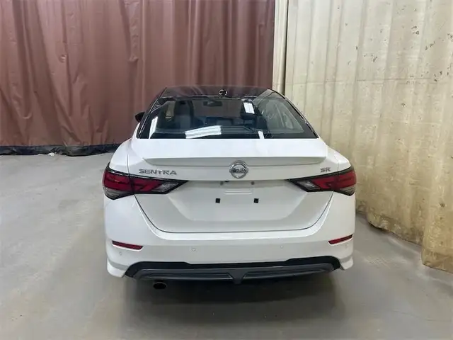 2022 Nissan Sentra SR - Sunroof - Remote Start65353357504259123