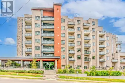 404 - 30 HAMILTON STREET S Hamilton (Waterdown), Ontario
