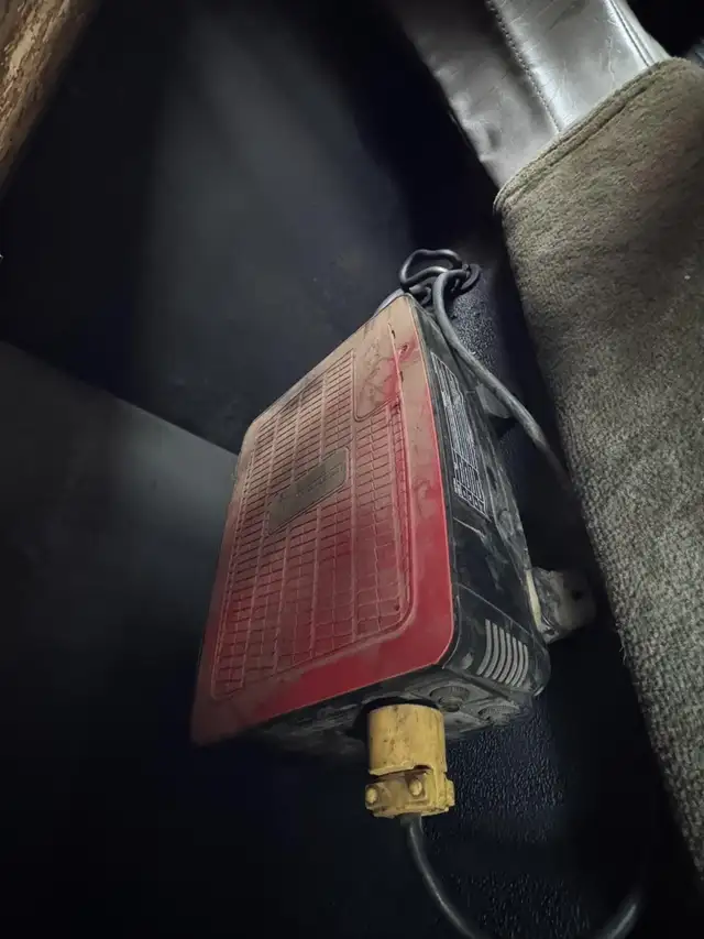 2005 PETERBILT 378 in Heavy Trucks in Saskatoon - Image 28