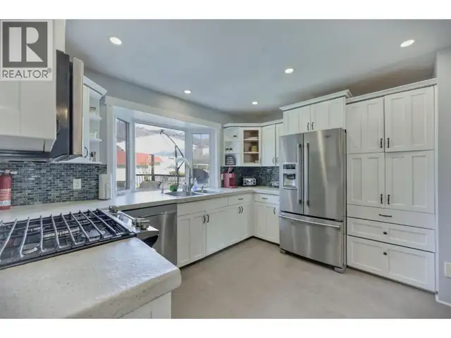 52 HARBOUR KEY Drive Osoyoos, British Columbia in Houses for Sale in Penticton - Image 10