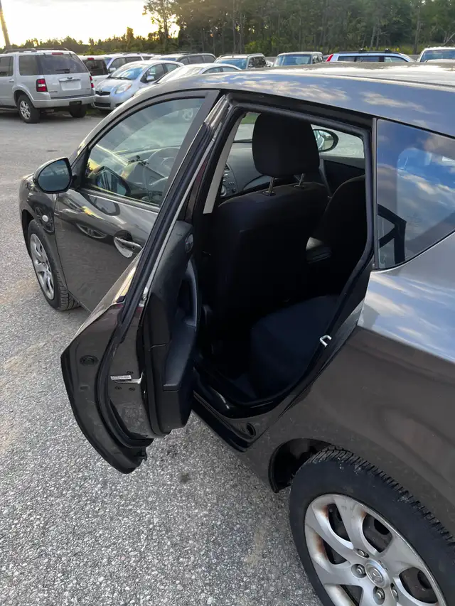 2010 Mazda3 Automatic606845995289169926