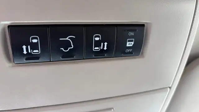 2015 Chrysler Town & Country Touring | Cars & Trucks | Oakville ...