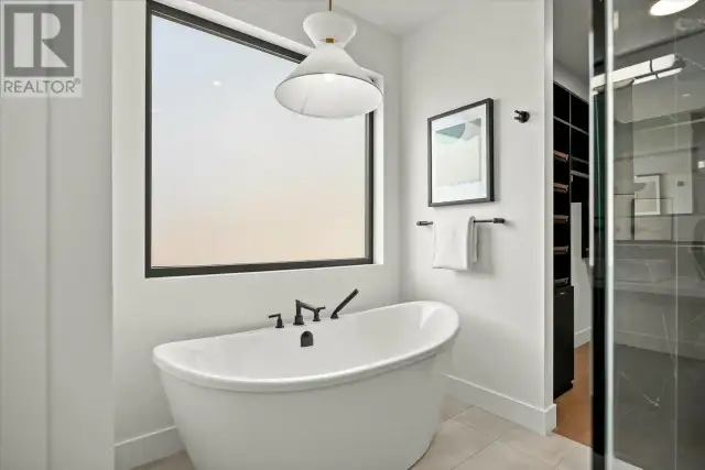 124 Wildsong Crescent W Vernon, British Columbia in Condos for Sale in Fort St. John - Image 29