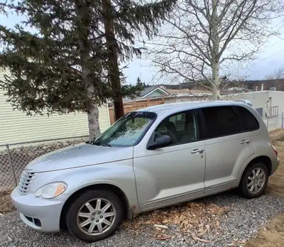 2007 Pt Cruiser 4Dr 2.4L Automatic inexpensive runabout vehicle. Tires are in good condition less th...