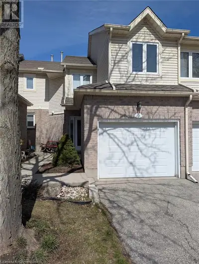 365 BENNINGTON Gate Unit# 9 Waterloo, Ontario