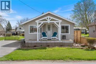 This is what a vacation home is supposed to feel like. From the moment you arrive, there’s a shift—s...