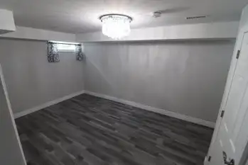 Bright 2 bedroom basement for rent in Oshawa in Long Term Rentals in Oshawa / Durham Region - Image 6