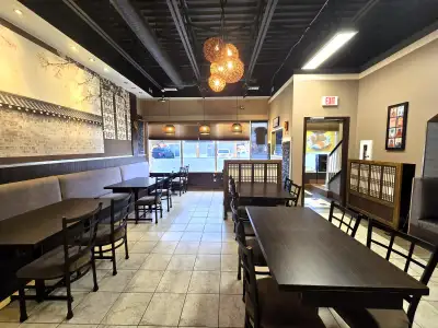 Established Restaurant Business for Sale in South Edmonton – Flexible Space Options! Turn-key restau...