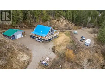 Amazing property in Silver Creek! Views to die for. Outdoor enthusiasts make note. This property off...