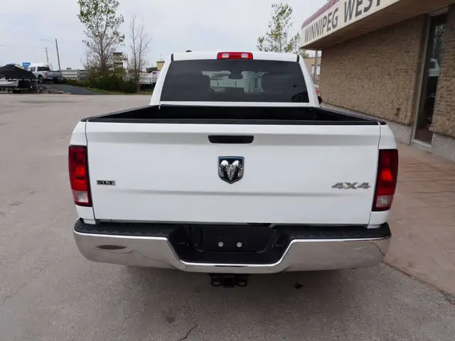 2023 Dodge RAM 1500 SLT Crew Cab - SHORT BED | 4x4 | LOW KMS!!! in Cars & Trucks in Winnipeg - Image 14