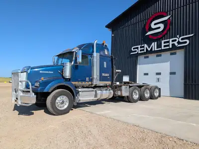 2012 Western Star 4900 Tri Drive Winch Truck Tridem KMS: 634,976 HRS: 18,195 Engine: Detroit DD15 56...