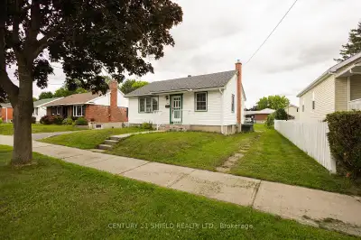 This charming bungalow is nestled in a quiet, family-friendly neighbourhood of Cornwall perfect for...
