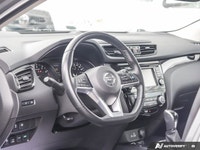 GUN METALLIC,All Wheel Drive,Remote Engine Start,Traction Control,Lane Departure Warning,Temporary S... (image 8)