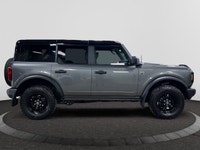 Check out this vehicle's pictures, features, options and specs, and let us know if you have any ques... (image 5)