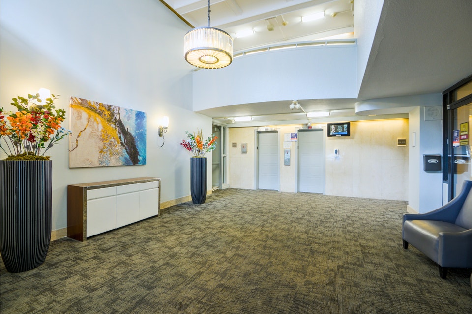 Premium 2 Bedroom Penthouse Suite 3