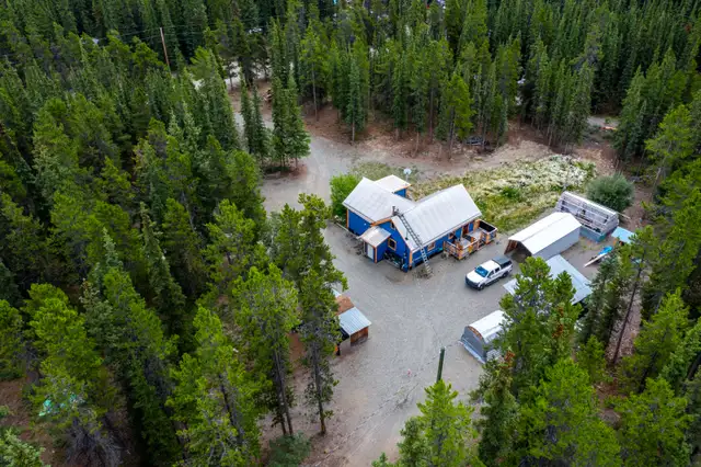 New! 198 Taku Boulevard, Tagish Beach | Chris Meger REALTOR® in Houses for Sale in Whitehorse - Image 3