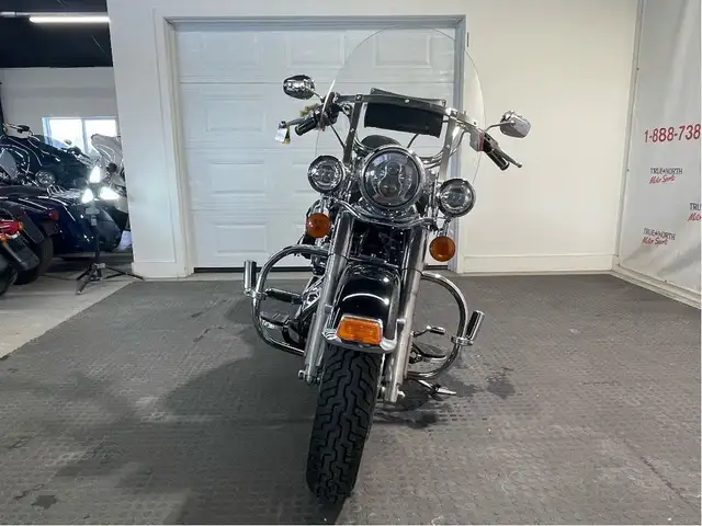 2014 Harley-Davidson Heritage Softail Classic CANADIAN HARLEY/ST in Sport Touring in North Bay - Image 6