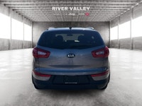 HEATED FRONT SEATS, ALLOY WHEELS, TRACTION CONTROL, ELECTRONIC STABILITY, STEERING WHEEL MOUNTED AUD... (image 3)