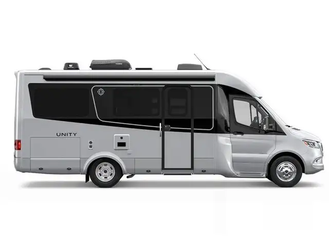 2026 Leisure Travel Unity U24CB in RVs & Motorhomes in Bedford - Image 39