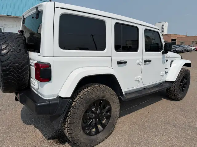 2021 Jeep Wrangler 4xe Unlimited Sahara in Cars & Trucks in Lethbridge - Image 3