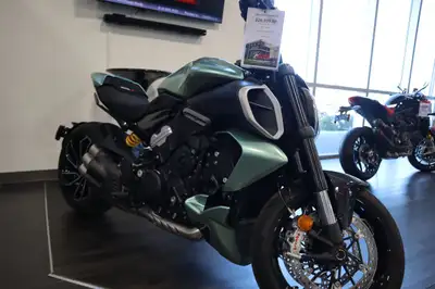 Argyll Motorsports 2023 Ducati Diavel 4 Ducati Red Dare to be Bold Muscular, sporty, exaggerated and...