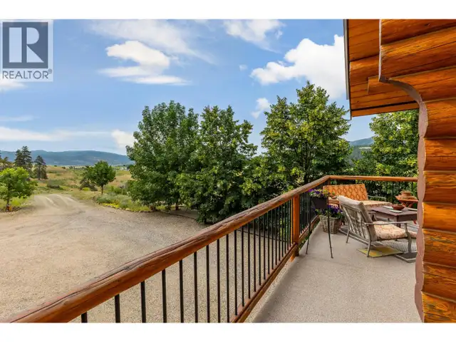 1225 Round Lake Road Armstrong, British Columbia in Houses for Sale in Vernon - Image 19