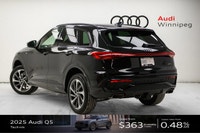 This Audi Q5 delivers a Intercooled Turbo Premium Unleaded I-4 2.0 L/121 engine powering this Automa... (image 5)