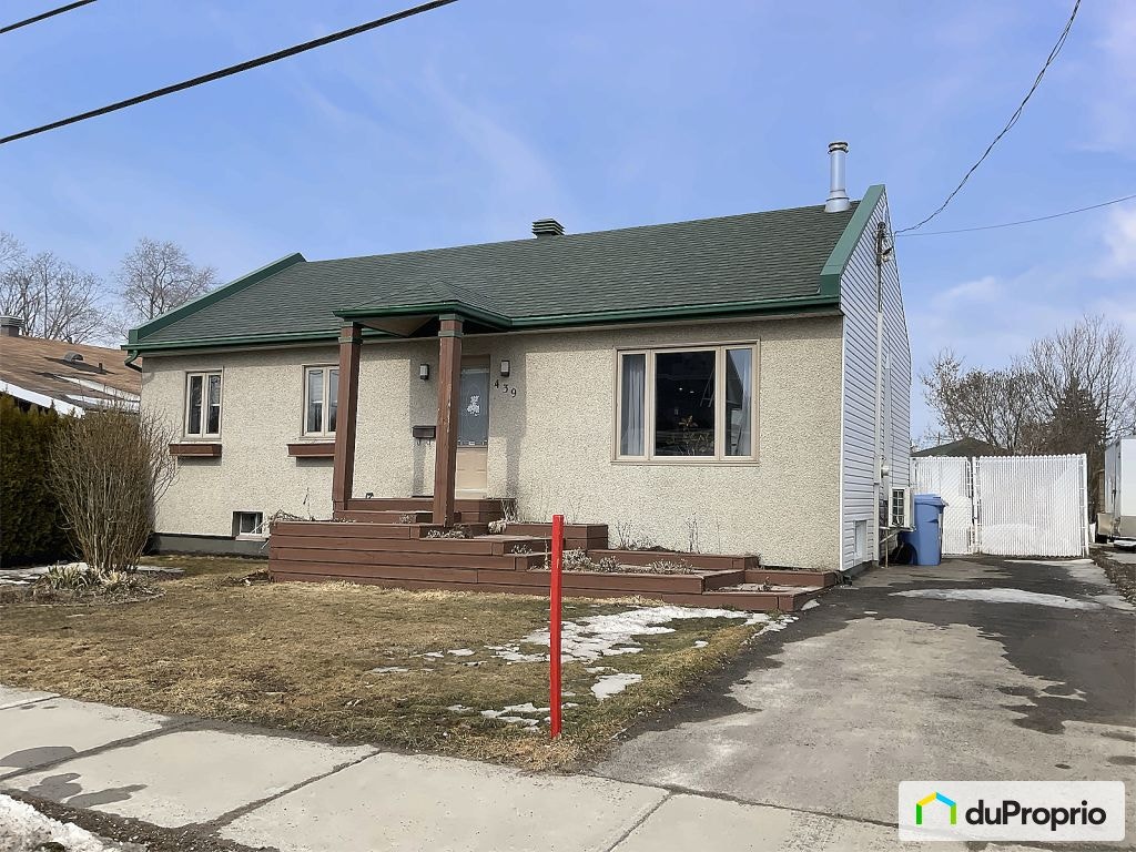 17e Avenue — photo 2