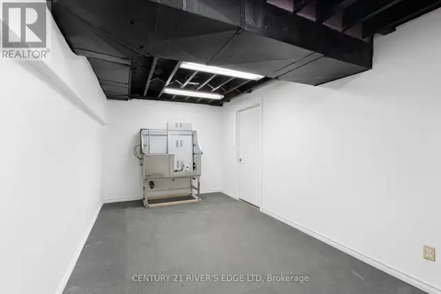4 SCHOFIELD AVENUE Brockville, Ontario in Commercial & Office Space for Sale in Brockville - Image 32
