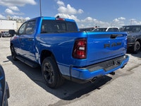 3.55 REAR AXLE RATIO,TIRES: 275/55R20 OWL ALL-SEASON (STD),BLACK MOPAR TUBULAR SIDE STEPS,REAR WHEEL... (image 6)