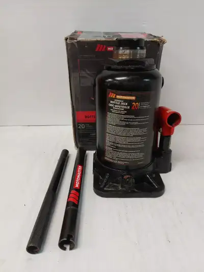 In good working condition Motomaster 20T hydraulic Jack Model: 009-0027-0 Comes in box Local Pick Up...
