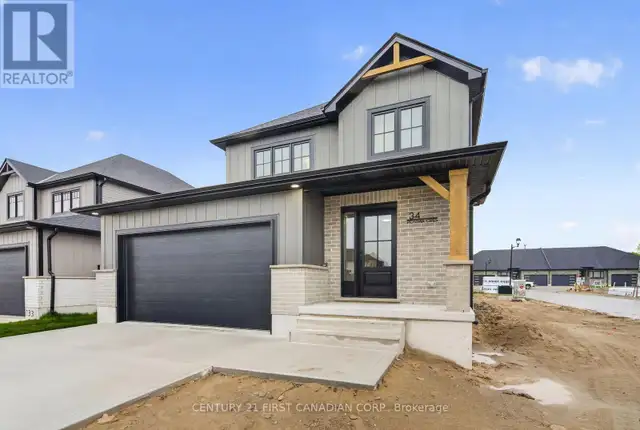 34 POSTMA CRESCENT North Middlesex (Ailsa Craig), Ontario in Houses for Sale in Grand Bend - Image 3