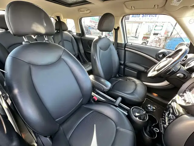 2012 MINI Cooper Countryman Countryman in Cars & Trucks in St. Catharines - Image 15