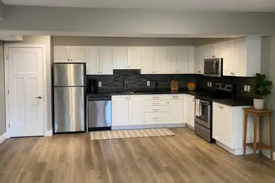 Welcome Home Discover comfort and convenience in this modern 2-bedroom, 1-bath walkout apartment at...