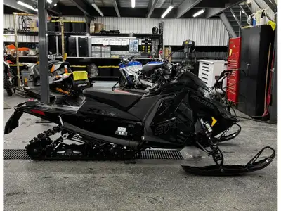 2026 Polaris 9R INDY XCR 137 2026 Polaris 9R INDY XCR 137 Les photos peuvent être à titre indicatif...