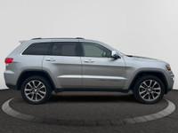 Welcome to Capital GMC! **SO MANY GREAT FEATURES!** This Billet Metallic Grand Cherokee Limited is e... (image 5)
