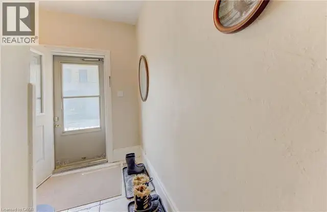 48 BREITHAUPT Street Kitchener, Ontario in Houses for Sale in Kitchener / Waterloo - Image 7