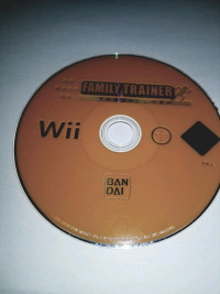 Wii  FAMILY TRAINER . sans l'etui