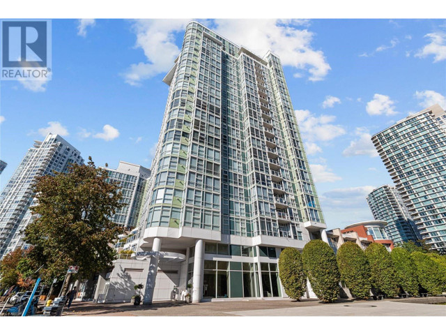 2602 1077 MARINASIDE CRESCENT Vancouver, British Columbia in Condos for Sale in Vancouver